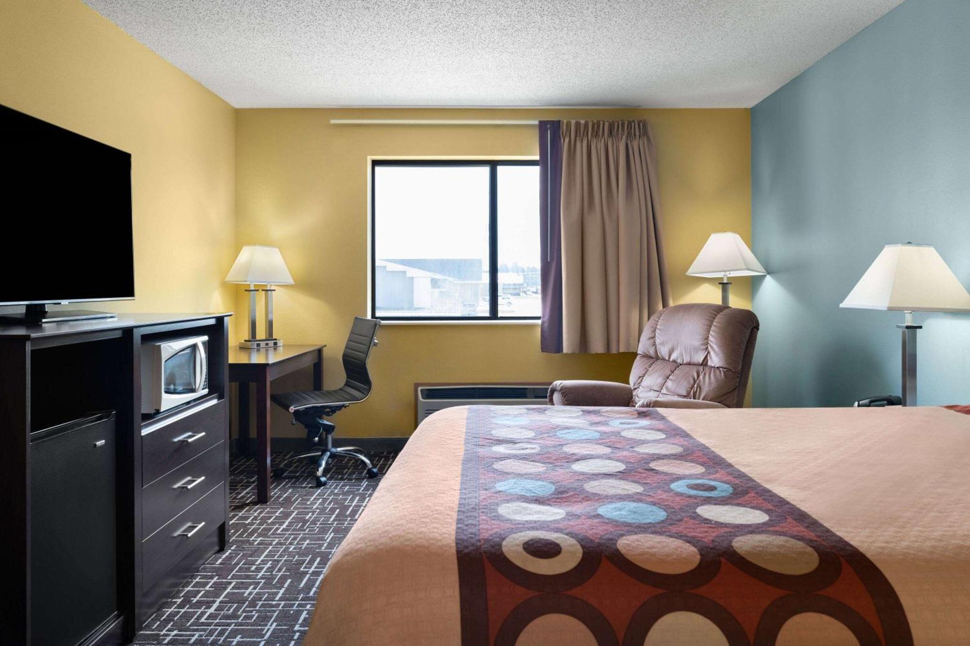 Super 8 By Wyndham Dyersville Экстерьер фото